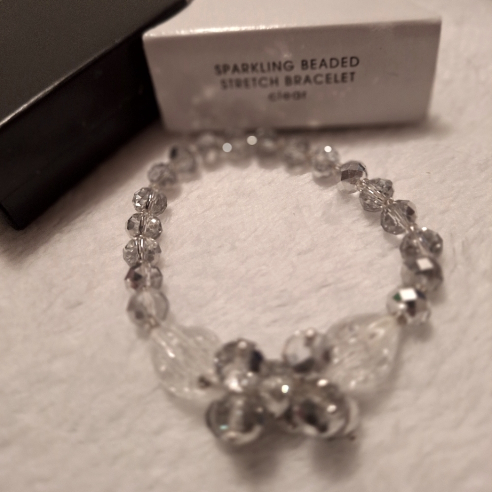 Avon Sparkling Beaded Stretch Bracelet Clear NWOT